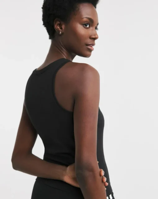 adidas Essentials Linear Slim Tank