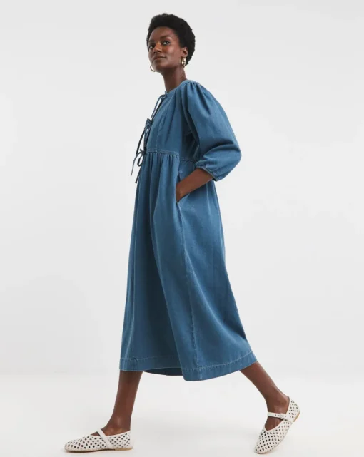 Blue Peplum Puff Sleeve Denim Dress