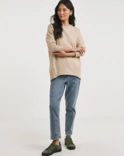 Crew Neck Curved Hem Sweatshirt