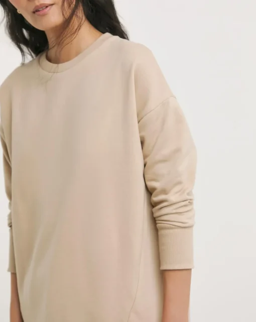Crew Neck Curved Hem Sweatshirt