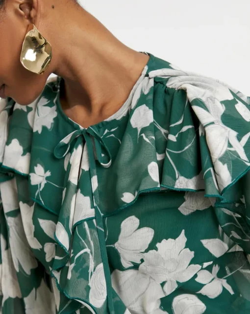 Joanna Hope Crinkle Chiffon Ruffle Blouse