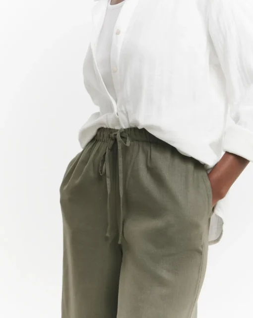 Khaki Linen Mix Knee Length Shorts