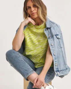 Longline Short Sleeve Curved Hem Top