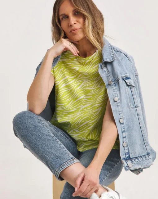 Longline Short Sleeve Curved Hem Top