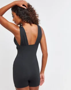 MAGISCULPT Firm Control Lose Up To An Inch Legsuit