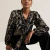 Phase Eight Tessa Floral Filcoupe Blouse
