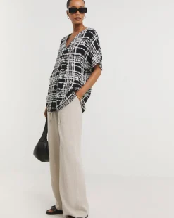 Printed Crinkle Tunic Top