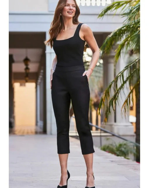 Sosandar Slim Capri Trousers