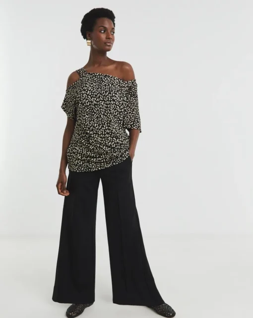 Twist Sleeve Top