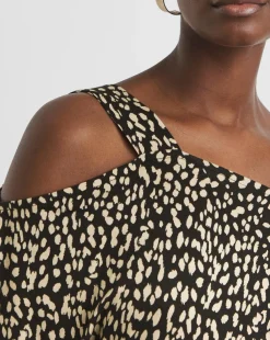 Twist Sleeve Top