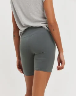 Under Armour Campus 7" Shorts