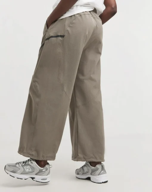 Under Armour Unstoppable Parachute Pant