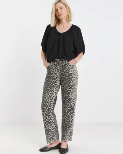 V Neck Bubble Hem Top